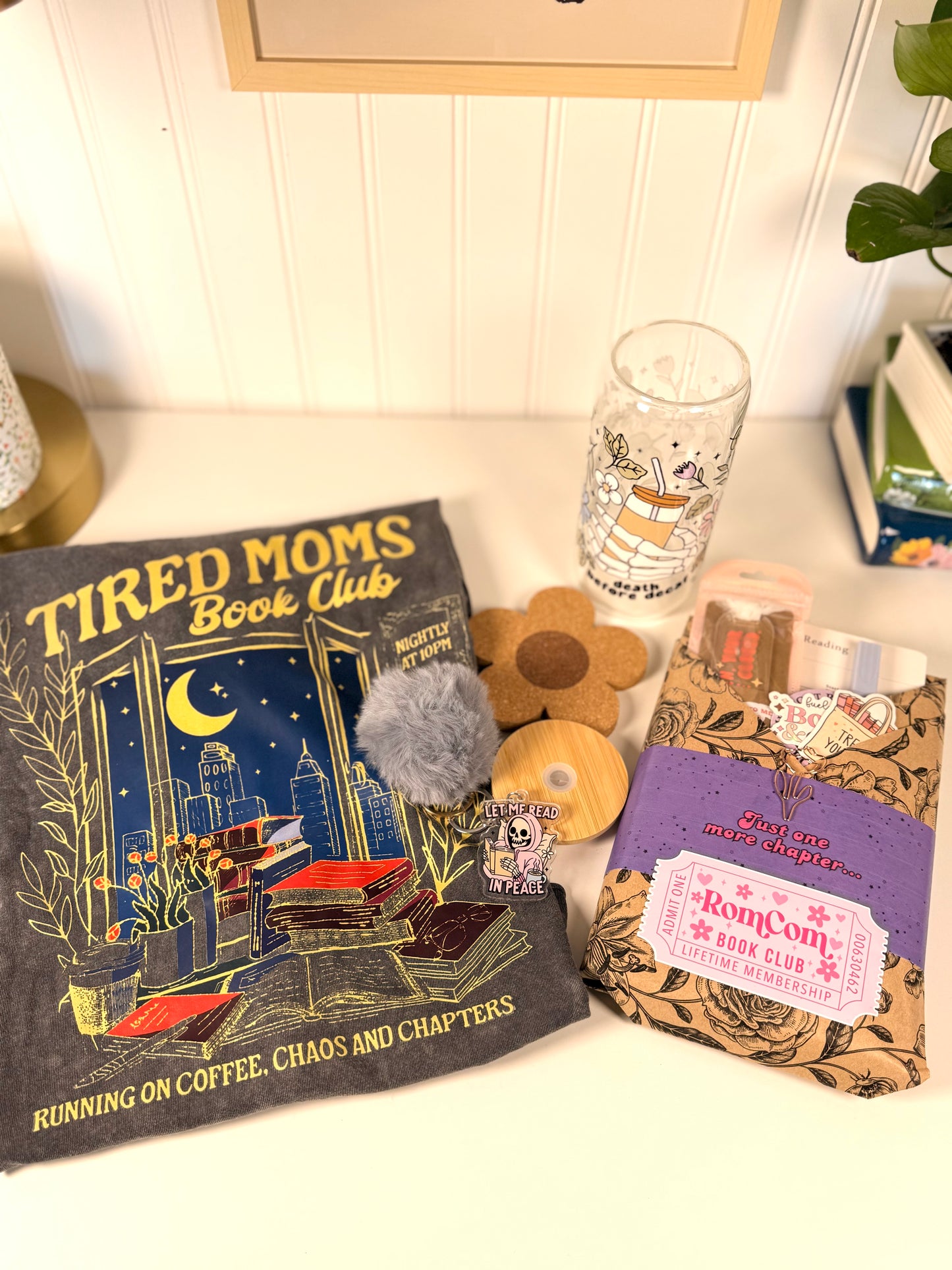 Tired Moms Club Bookish Bundle